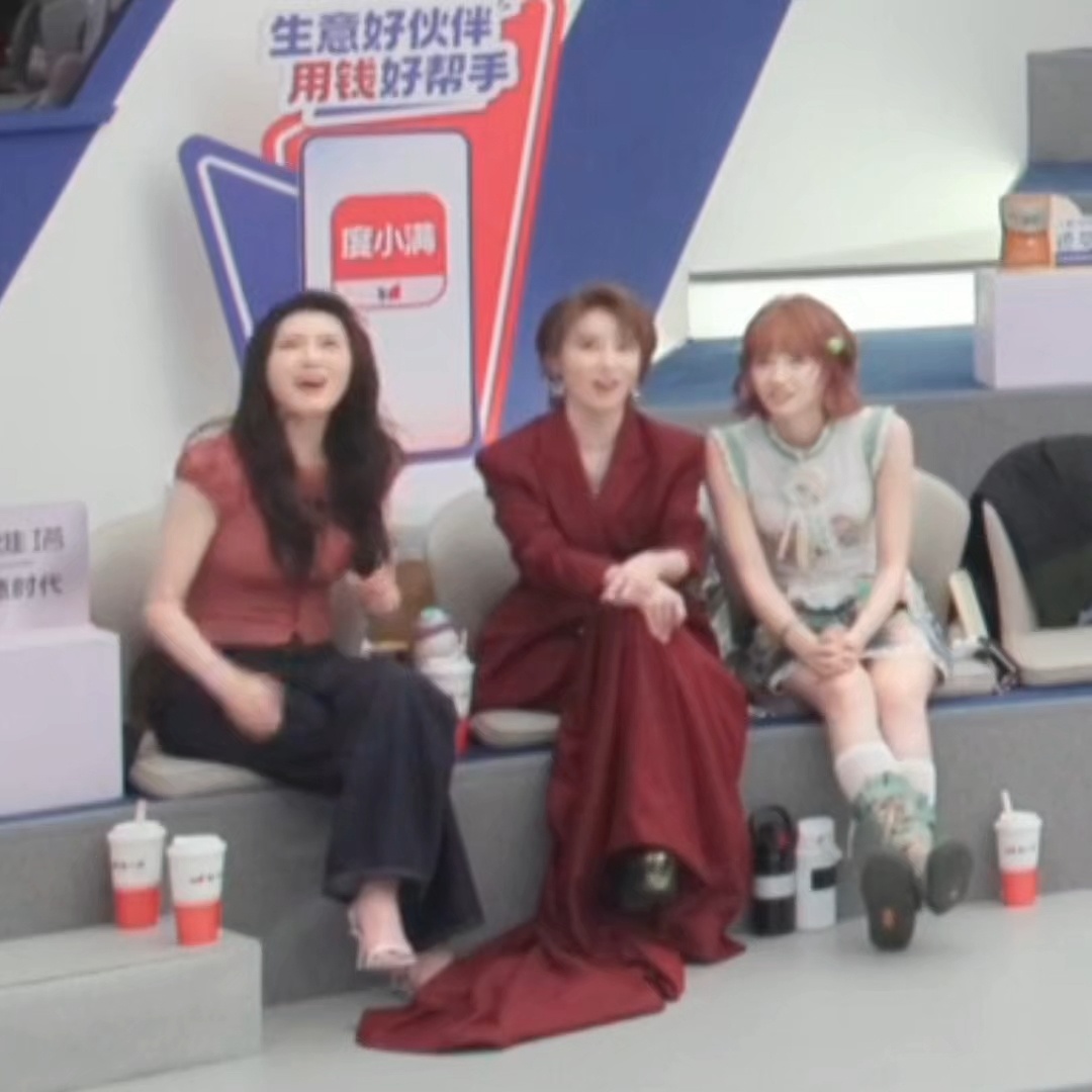 我看见美女就这样