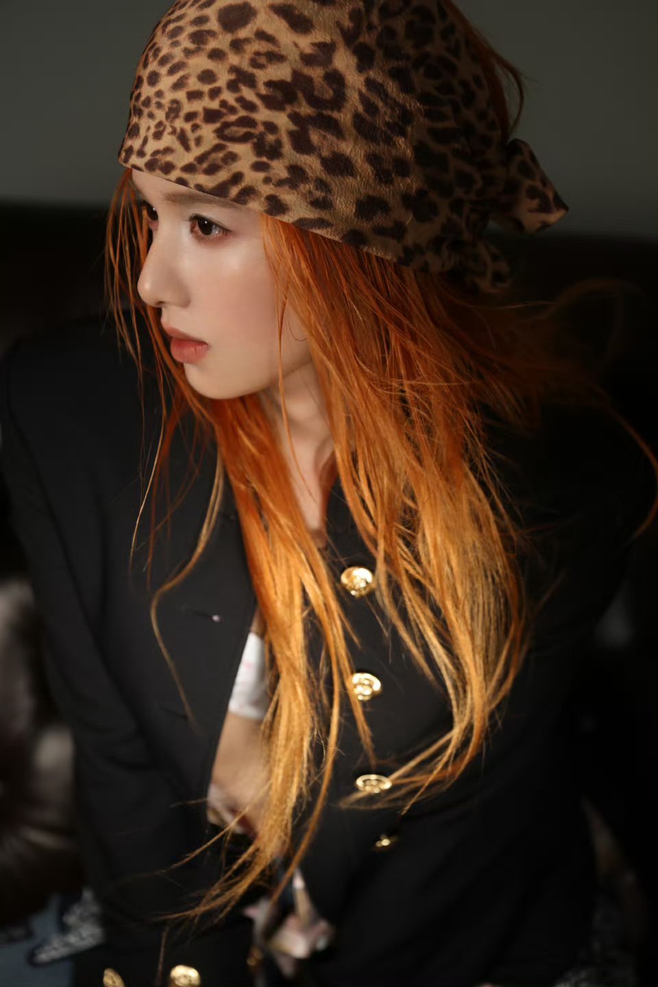 张婧仪橘发豹纹张婧仪橘发湿发 要被张婧仪这个橘发豹纹迷晕了 女神 你好美！ 