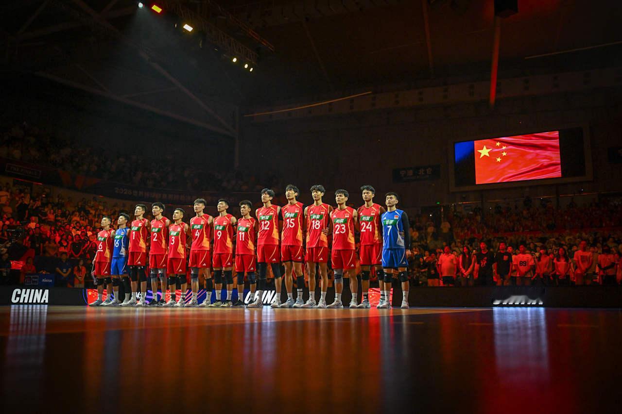 -【2026年世界男排联赛(VNL) 1/4决赛】中国🇨🇳男排1-3不敌日本