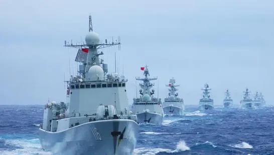 因为南海争端，所以菲律宾政府召见了我国大使黄溪连。并且公开威胁道，菲律宾政府考虑