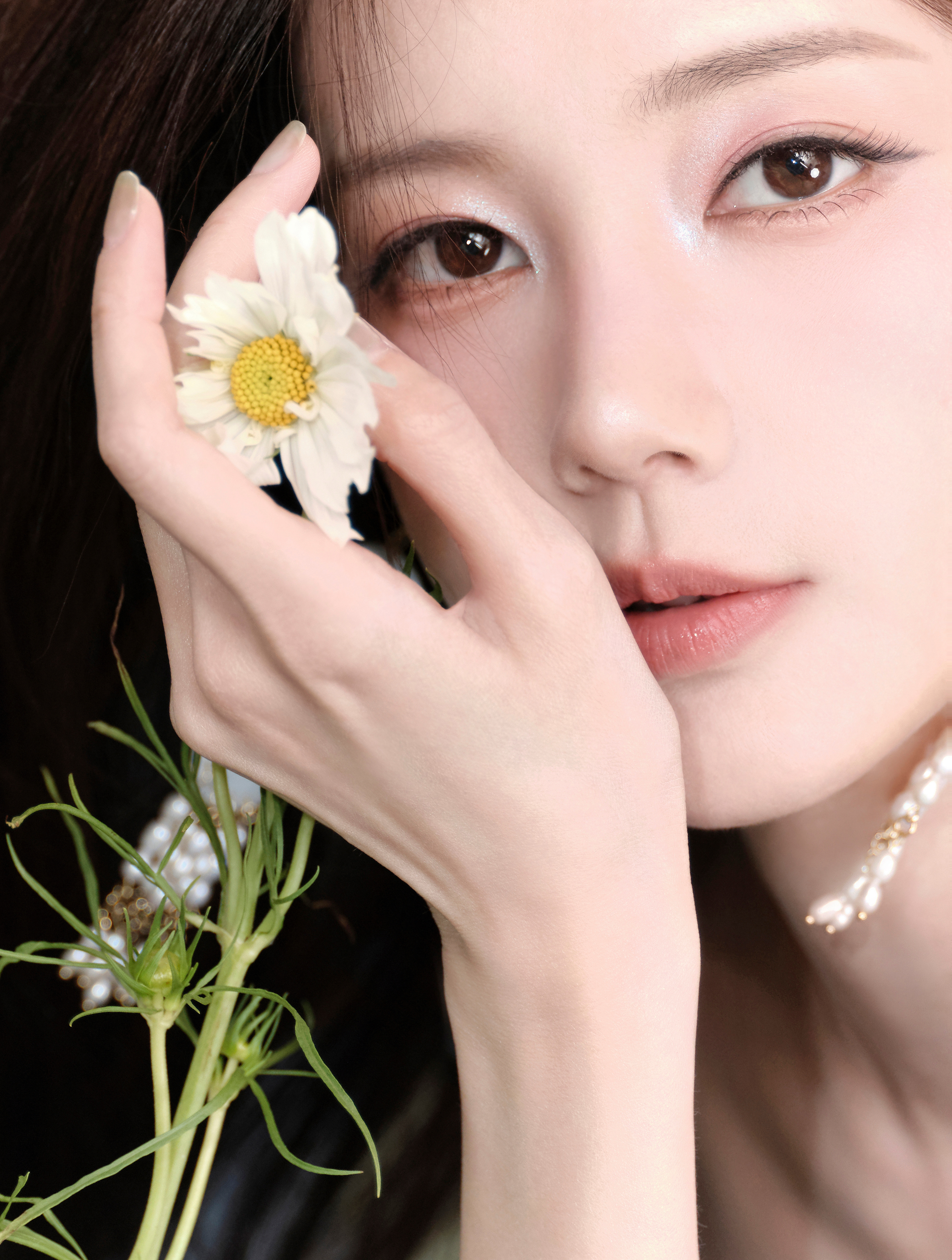桐桐的一年四季❤️❤️❤️给李姐化的春夏秋冬生日妆容化妆：金鹤龙🧏🏻‍♂️李