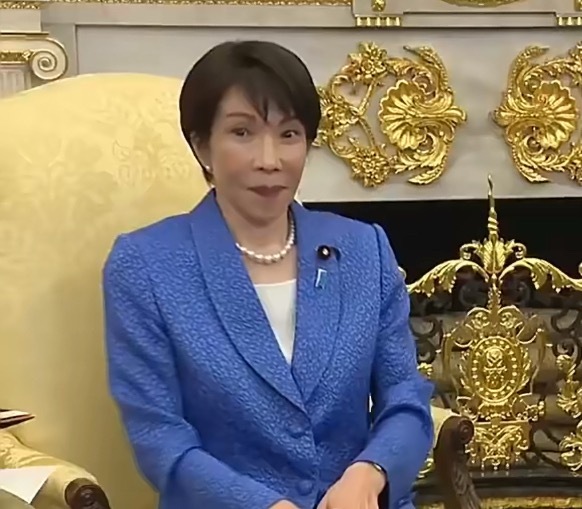 特朗普见高市早苗提偷袭珍珠港记者：为什么对伊朗的军事行动没有提前告诉日本？川普：