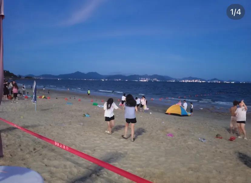 周末不要来海边
不要来海边，不要来海边，不要来海边太堵了，太堵了
23公里下午5