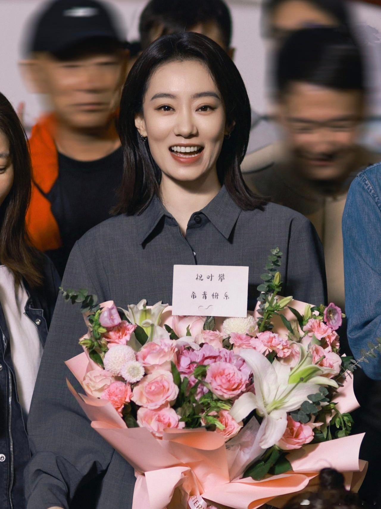 悬疑题材电影《恶意》杀青监制：陈思诚导演：来牧宽、姚文逸主演：张小斐、黄轩张小斐