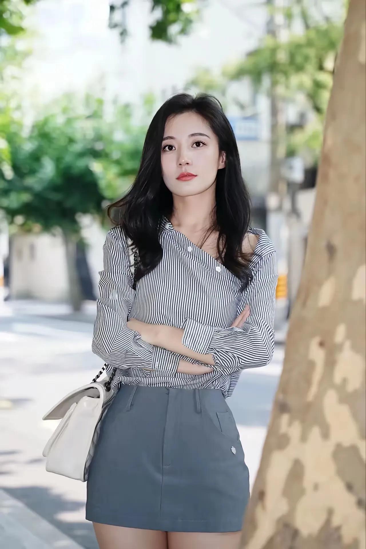 又白又高太漂亮了[比心]