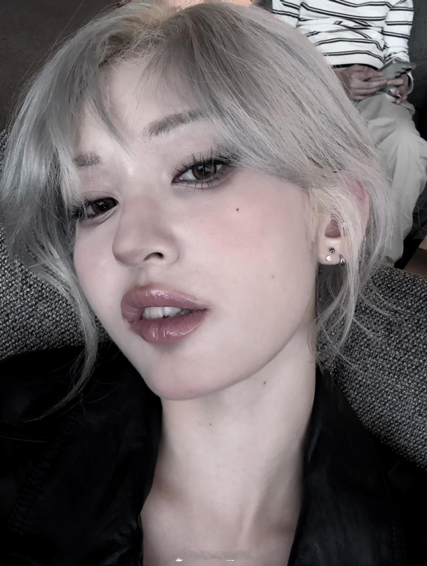 美美的somi ​​​