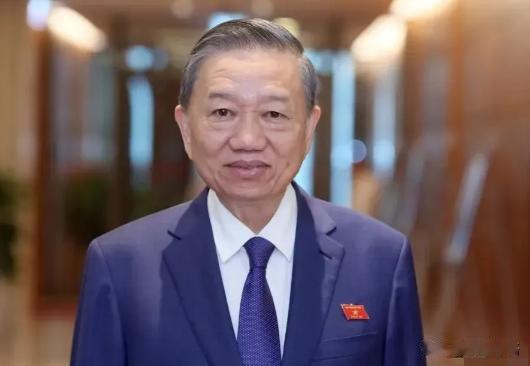 越南铁路最新消息！

2025年12月30日，越南建设部部长陈宏明重磅官宣：南北