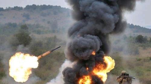 乌克兰又用无人机对俄罗斯境内能源和军工企业进行大规模打击，俄军动用防空系统对无人