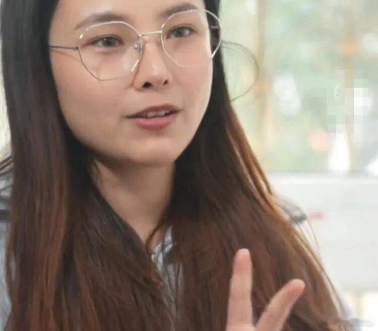 浙江女孩患“不死癌症”，父母放弃治疗，让她自生自灭，谁料，女孩却不认命，不仅自己