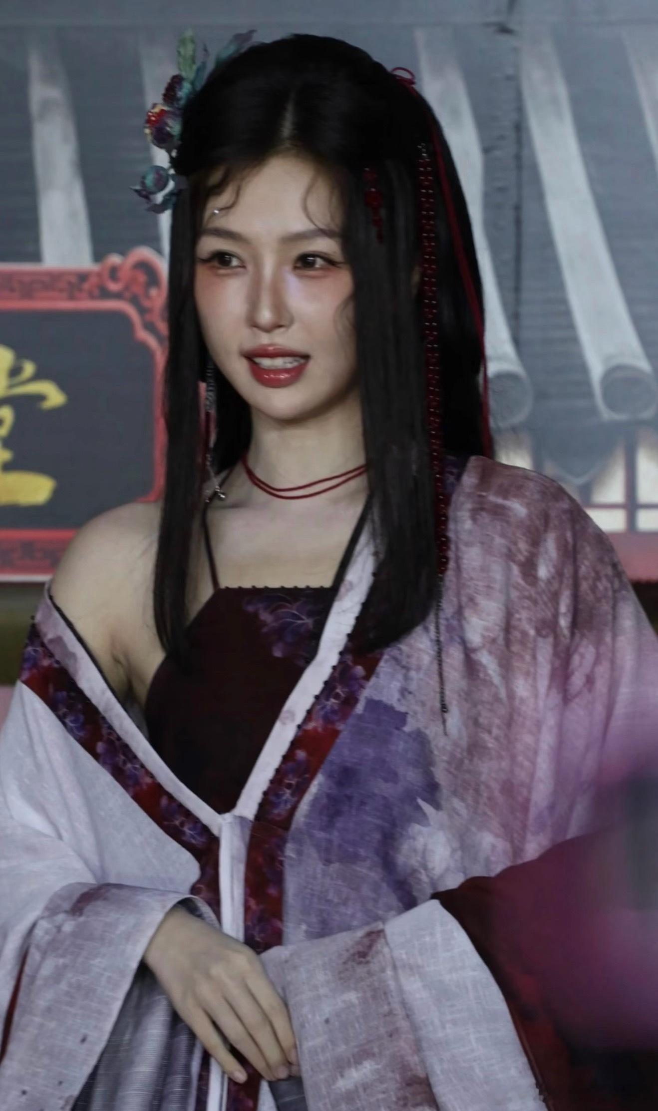 盘丝洞洞主出山了 