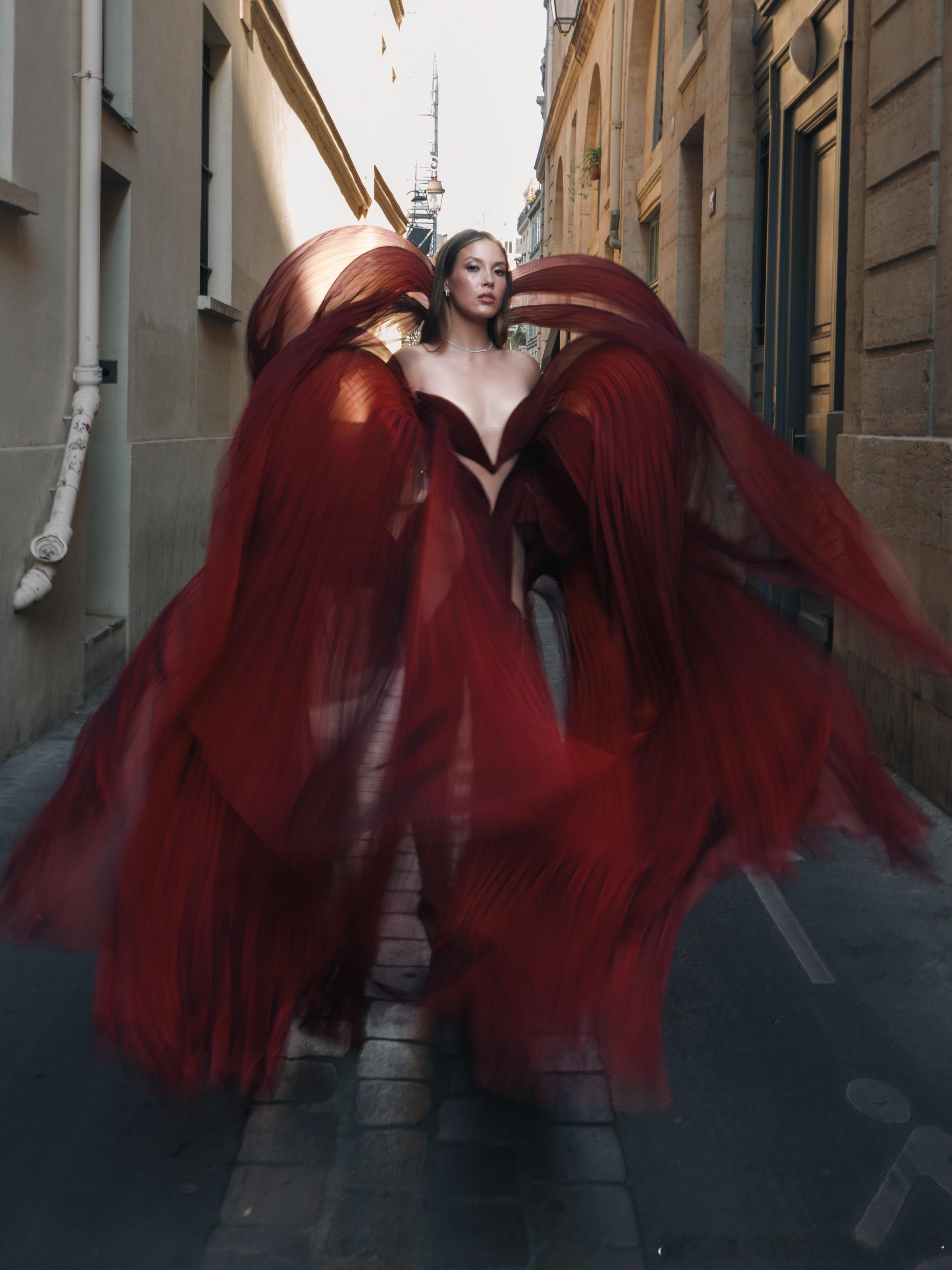 谷爱凌X高定品牌Iris van Herpen宣传图📷🔥 