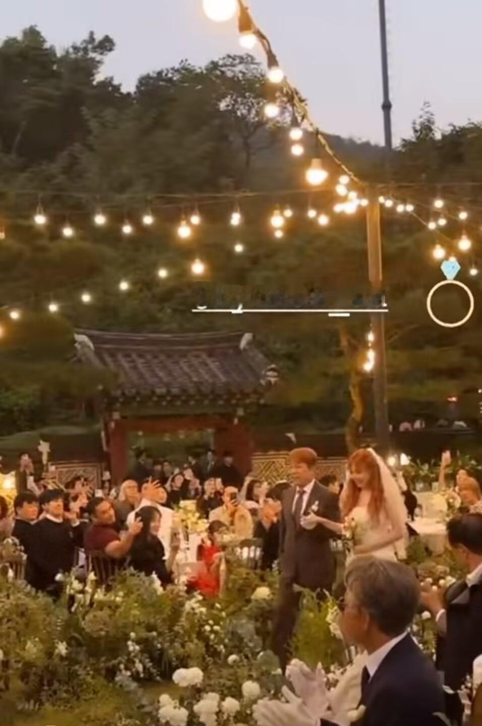 #泫雅龙俊亨婚礼路透#泫雅龙俊亨婚礼仪式现场 ​​​