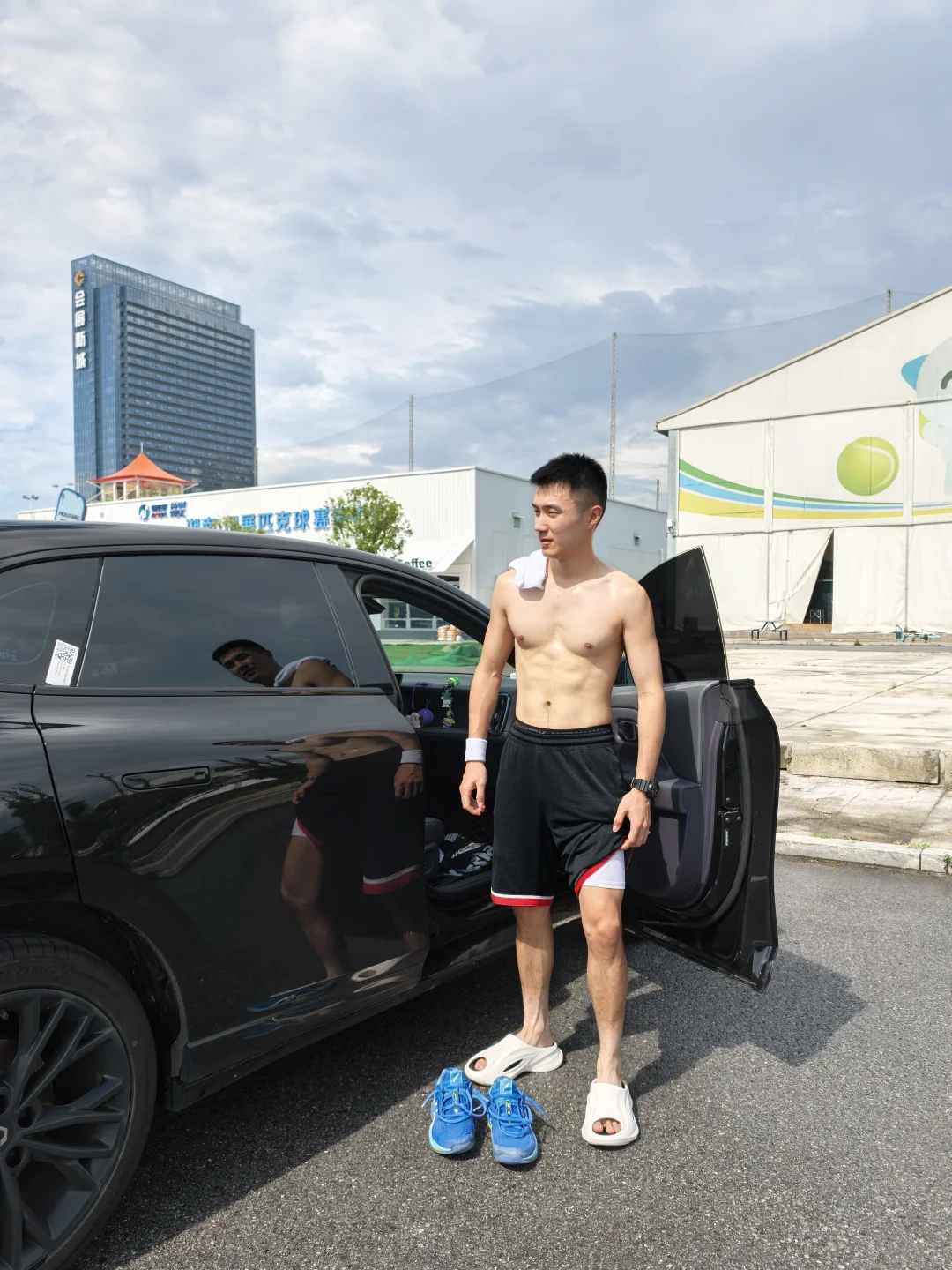长沙网球专业陪打弟弟