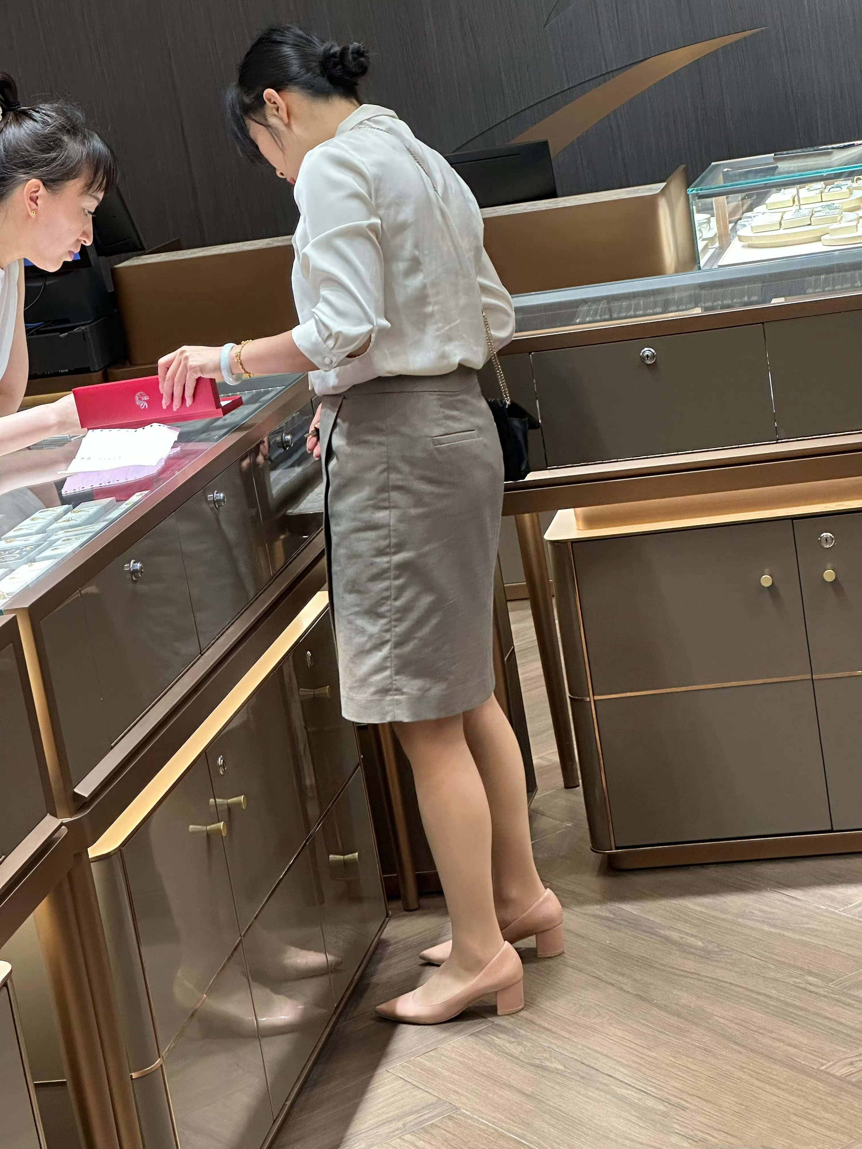 认真负责的店员 ​​​
