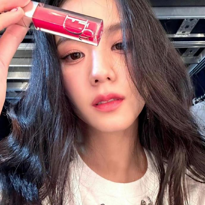 Jisoo 
