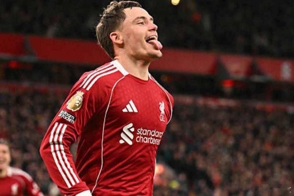 2025年最后一场比赛精彩纷呈！在这场备受瞩目的赛事中，维尔茨成为万众瞩目的焦点