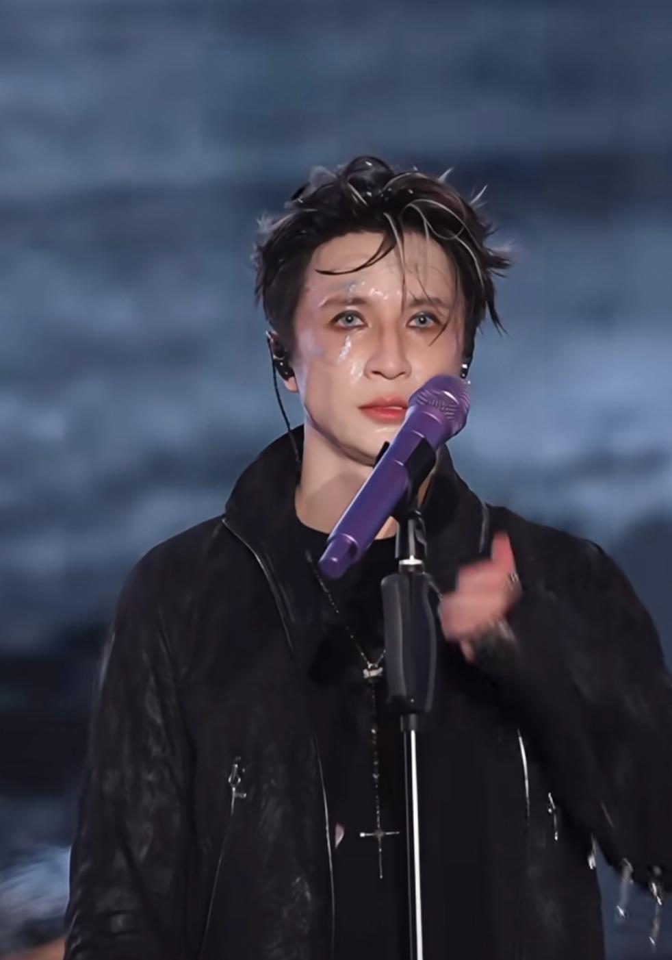 没想到那么多人力挺薛之谦！包括我！

2022年刘维母亲病重住院，薛之谦不但帮忙