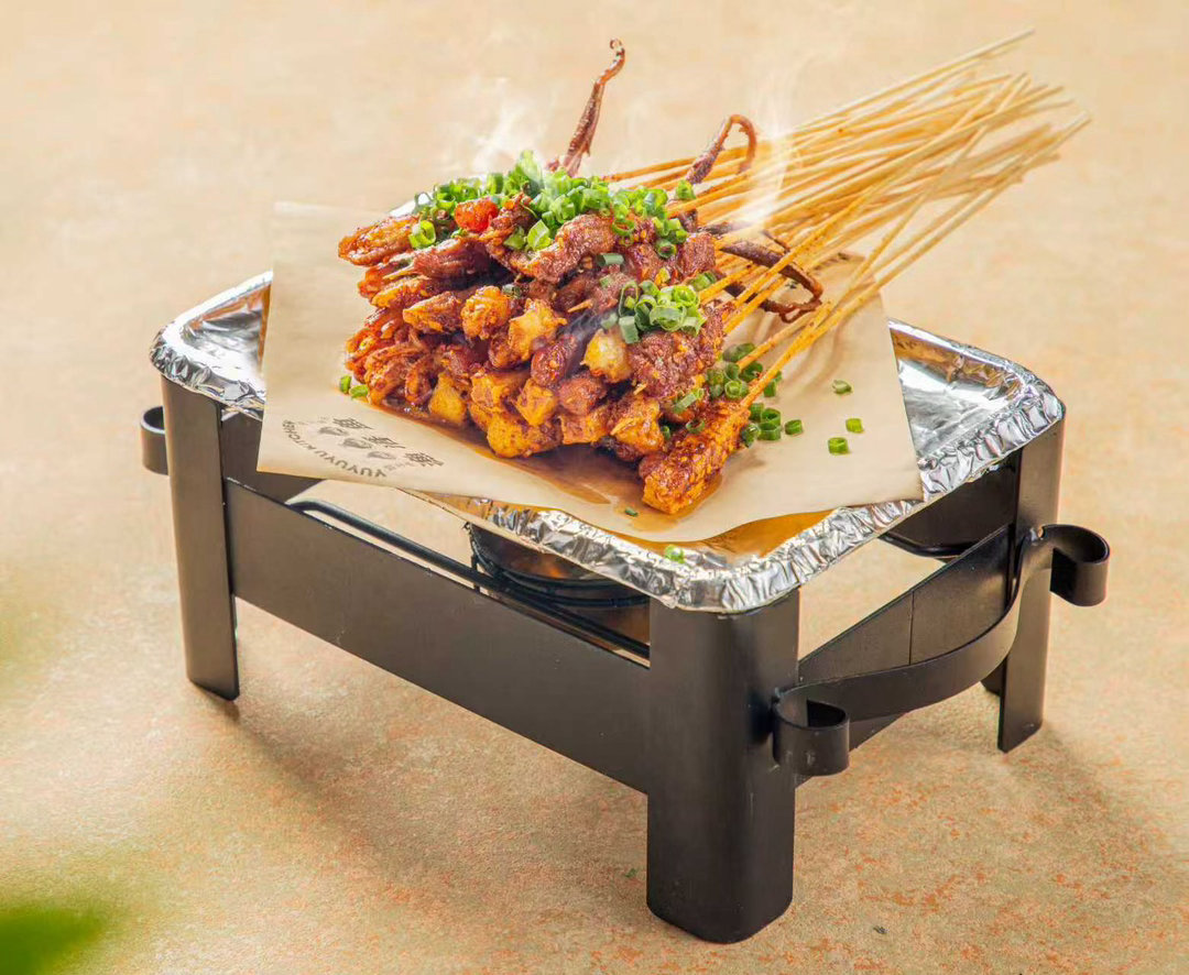 渔语鱼焕新直营模式天花板餐饮精细化运营餐饮长效增长坚守直营务实路线，渔语鱼搭建全