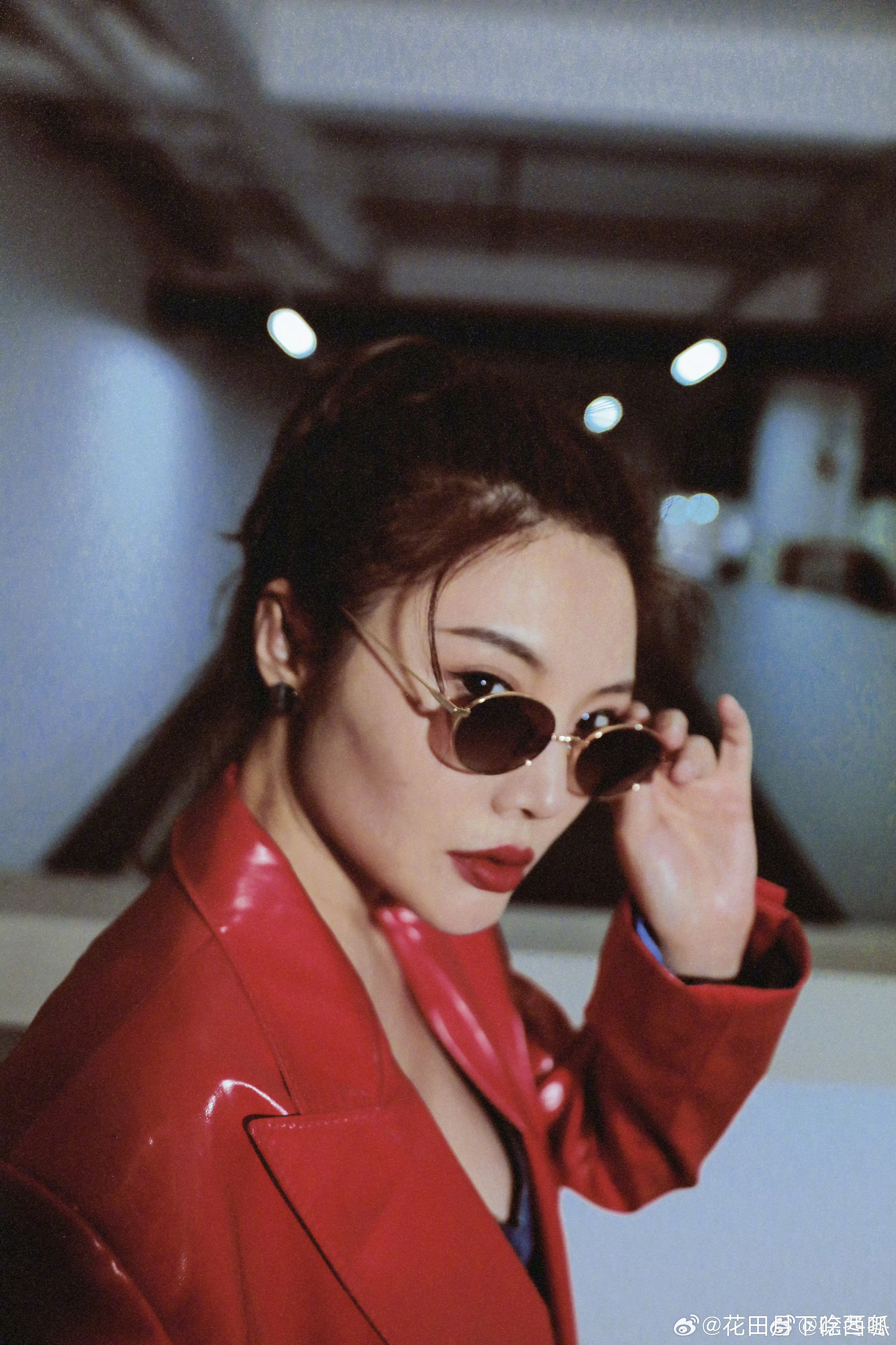 徐冬冬辟谣婆媳矛盾冬冬亲自下场拆港媒剧本：婆媳零矛盾；老公虽然家境好也不躺平，两