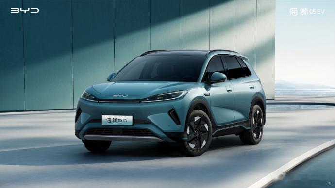 早[爱你]比亚迪旗下全新纯电紧凑型 SUV——海狮 05EV 将在今天上市。全系