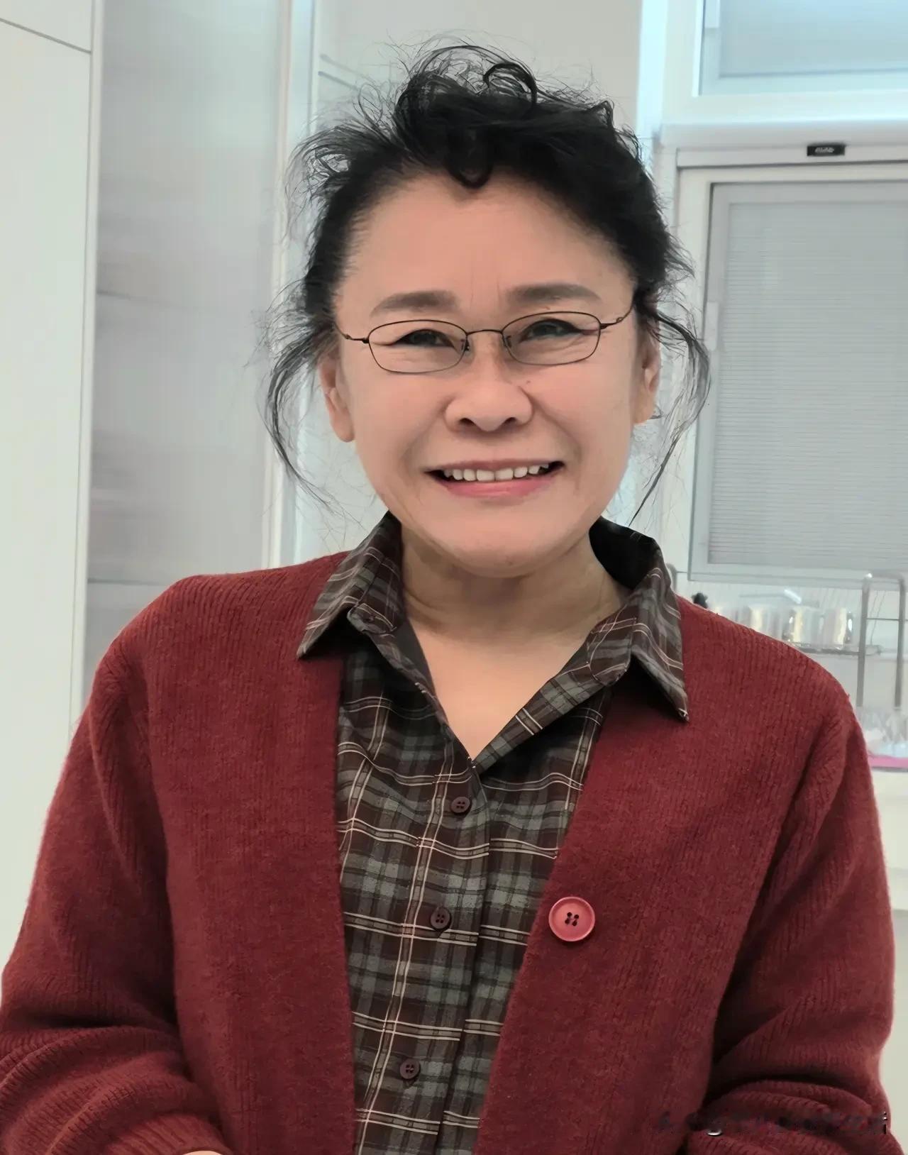 70多岁的张海迪，依然笔耕不辍！

今天是立春，张海迪写了非常短的一篇小散文，说