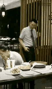为了一个汤，老板和厨师长都来了！还尝了汤！狂呕不止！职业生涯就没有做过这种汤！