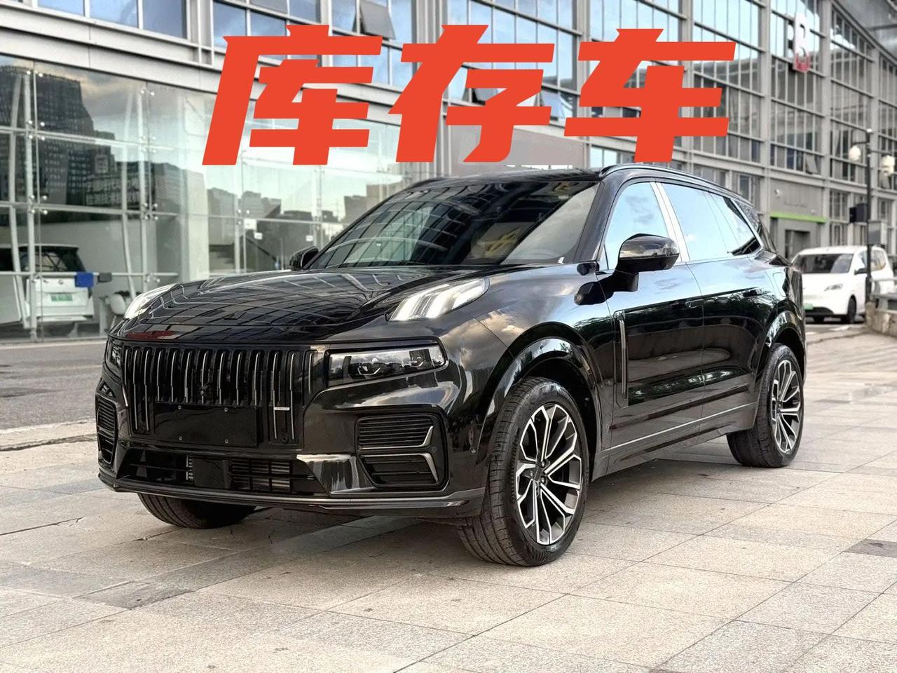 车型：领克 2024款 领克09 EM-P 2.0TD HALO6座 车况：原版