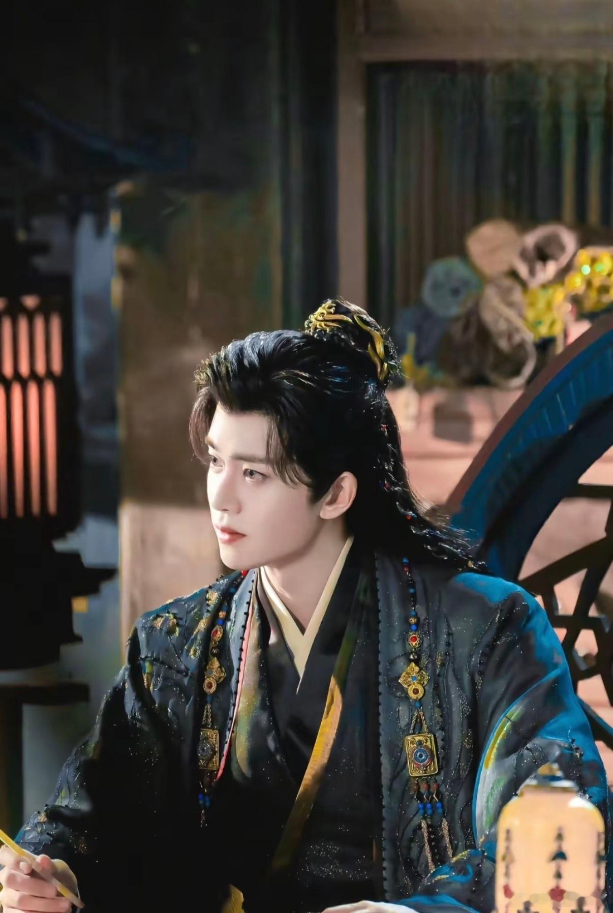 任嘉伦新剧佳偶天成古装适配度 谁还没被蛊到！任嘉伦古装自带贵气，陆千乔从温润到霸