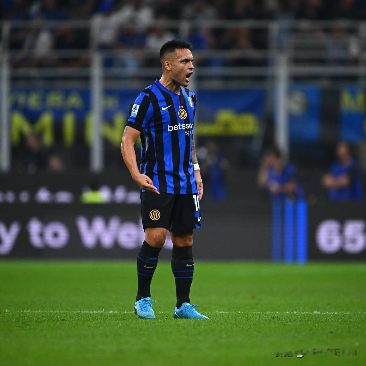 🐂劳塔罗·马丁内斯迄今为止在意甲联赛中的表现：

☑️4 场比赛
☑️4 场比