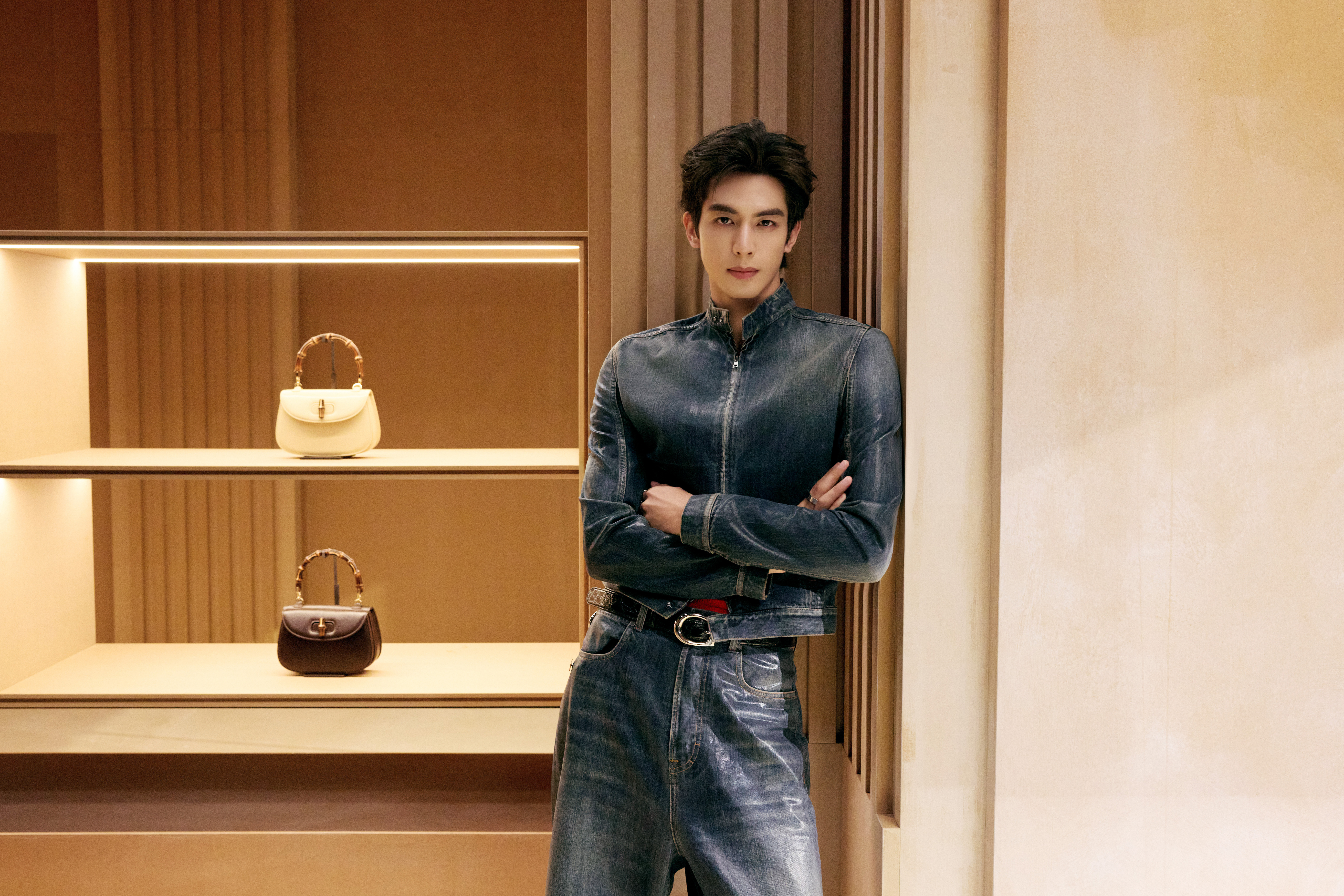 宋威龙 ✨guccithestoreshow 🪩古驰品牌大使宋威龙 在剪裁与材
