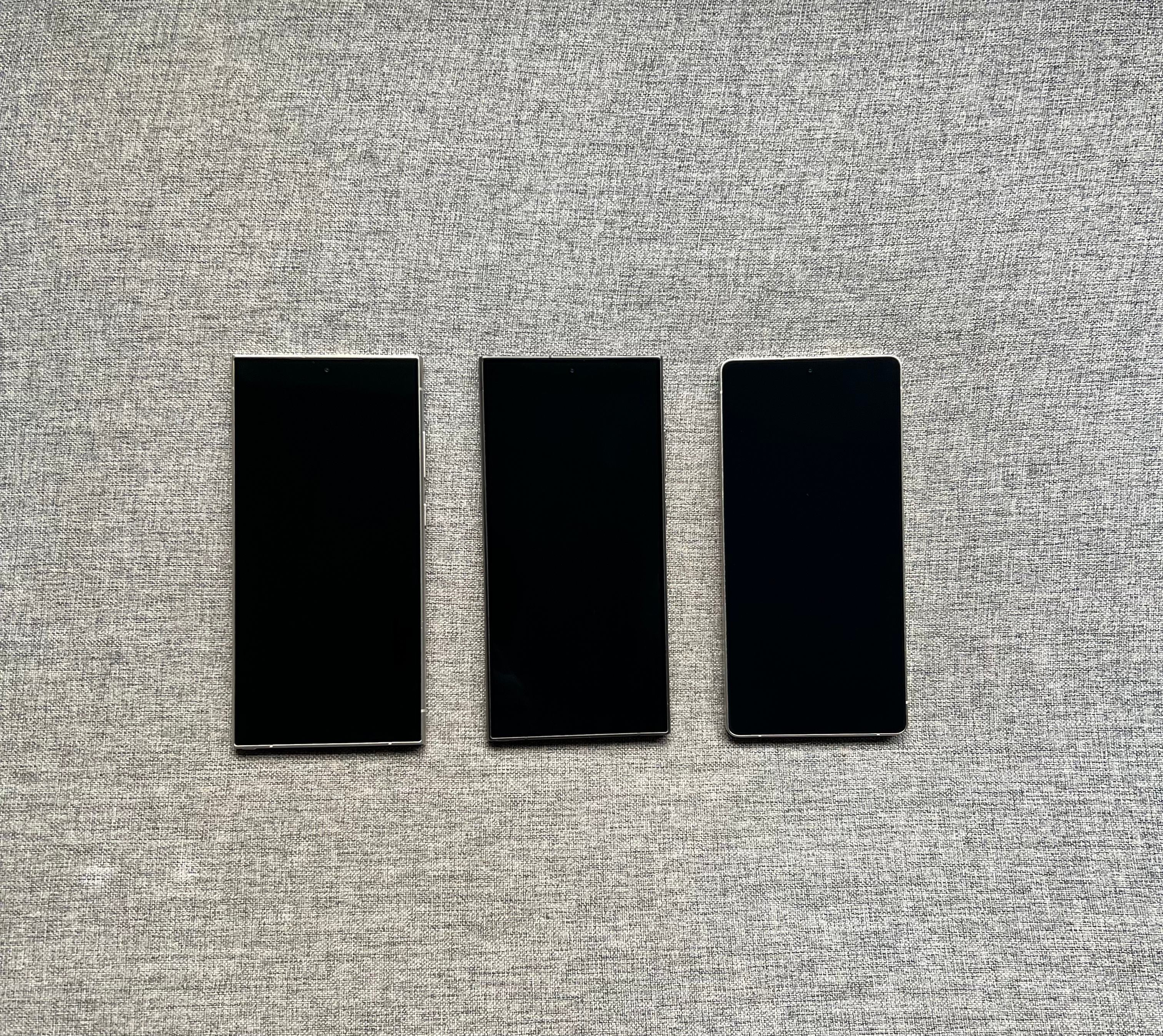 三星S24 Ultra 12+256G 钛黑，屏幕完美，中框小磕碰划痕，单机，店