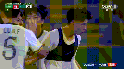 3:0[烟花][烟花]，中国队挺进决赛！！

干净利落的拿下夺冠热门越南队，中国