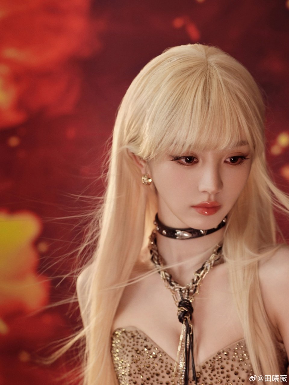 田曦薇金发魔女田曦薇喜欢这样式儿的请扣1 ！ ​田曦薇金发魔女来啦 ​​​