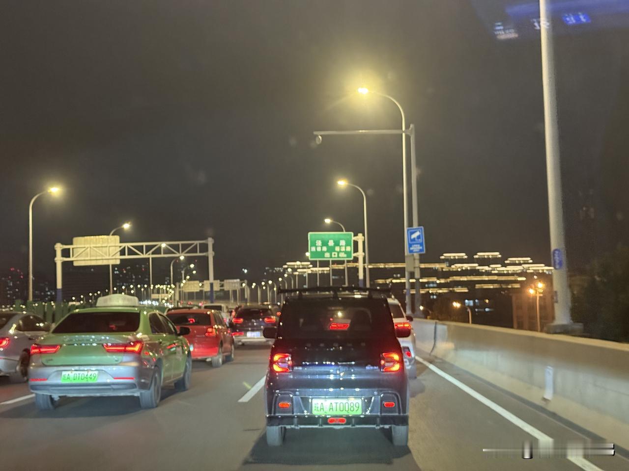 这大概就是合肥东部新中心亮化升级的惊喜吧！

作为合肥的畅通二环工程，如今的郎溪