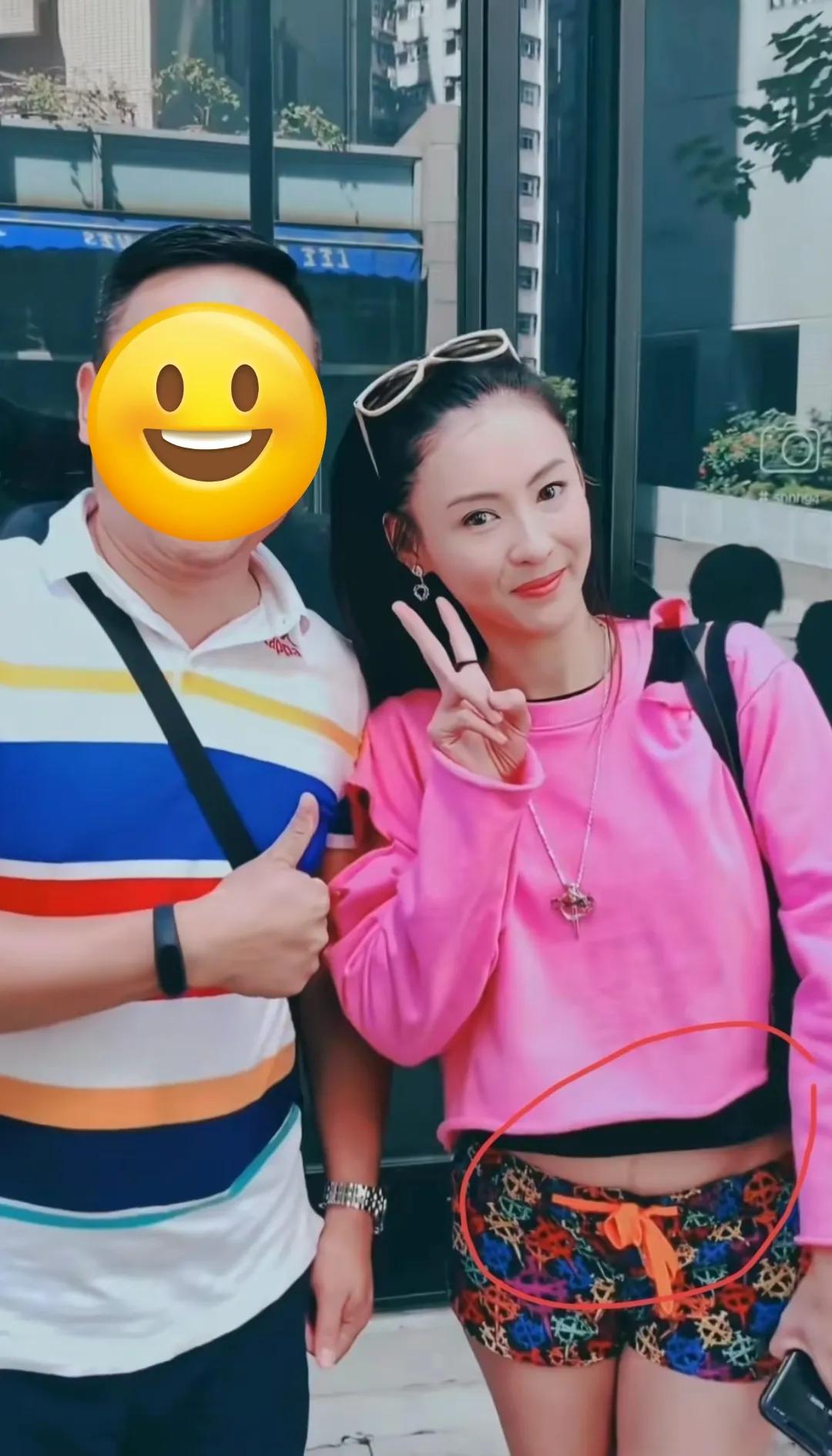 网友偶遇张柏芝，没有滤镜下的张柏芝，好真实，女明星也会有小肚子，明星平时没有化妆