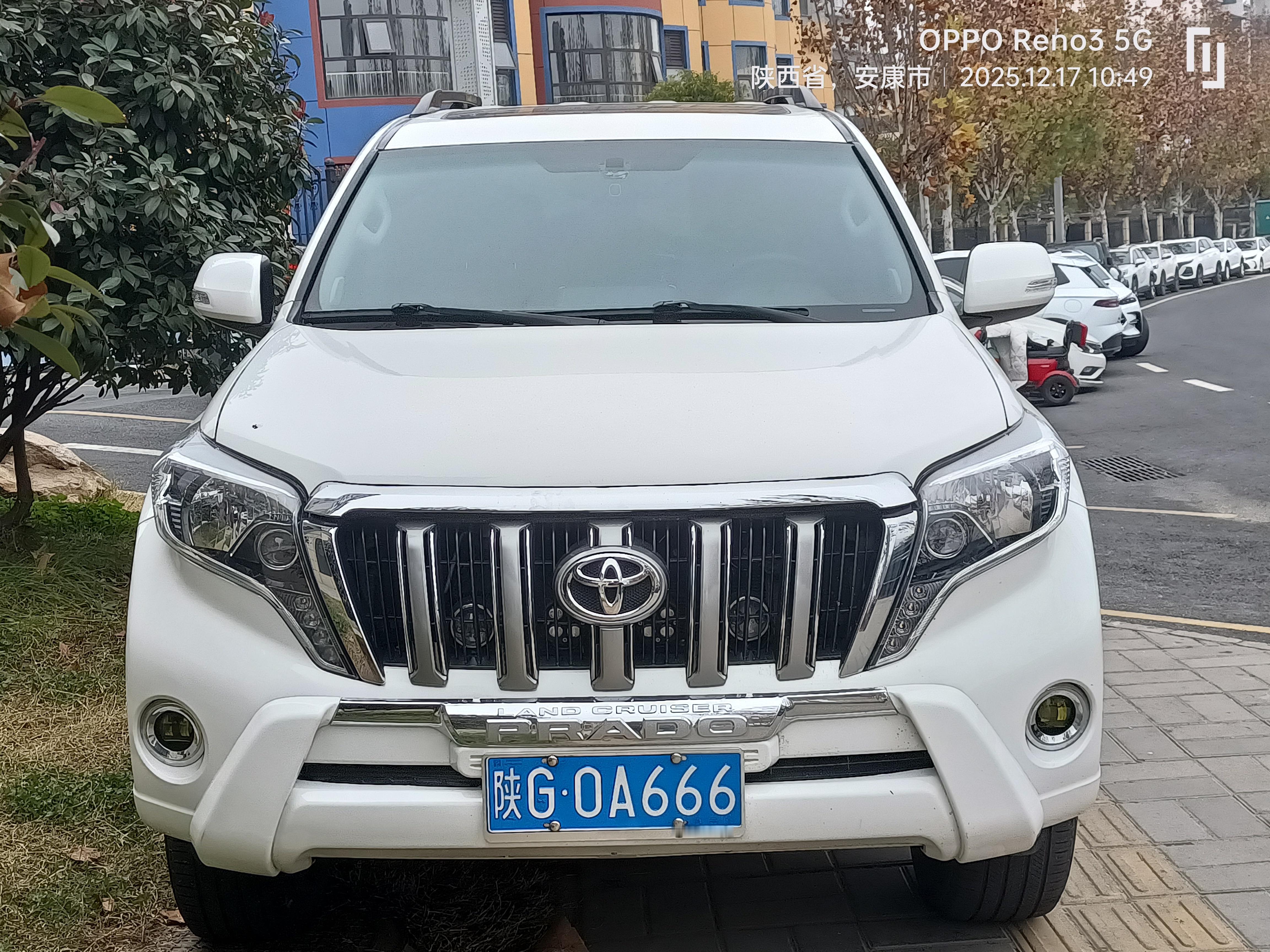 陕G0A666丰田霸道 