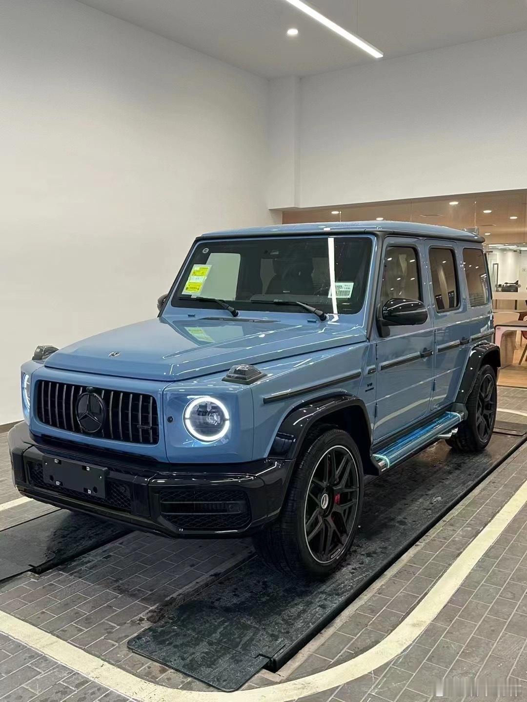 瓷器蓝/白内 G63配置到顶 加24万含消费税送XP车衣 ​​​