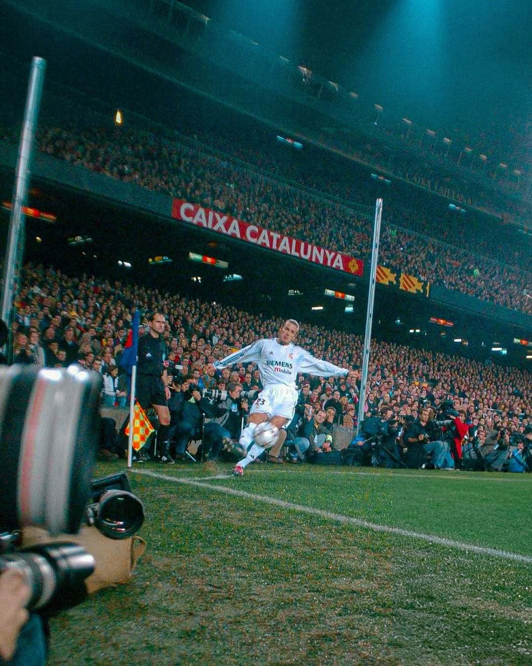 怀旧巴萨皇马国家德比——2003年12月6日那场对决对抗、张力与历史底蕴，填满了