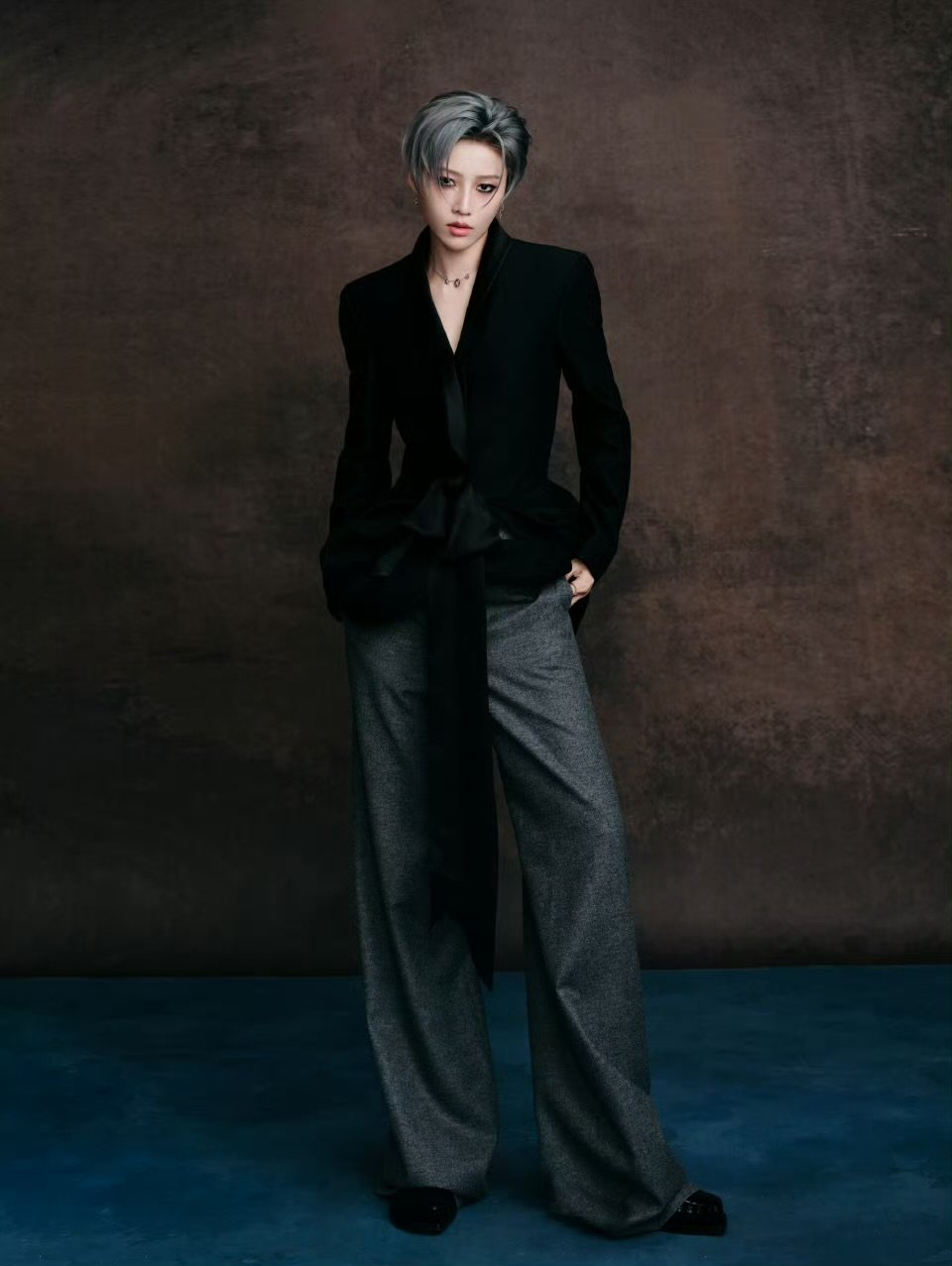 刘雨昕微博之夜造型出图刘雨昕微博之夜造型出图 