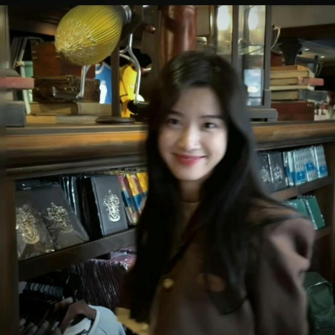 𝙒𝙚𝘾𝙝𝙖𝙩🌿|卢昱晓 