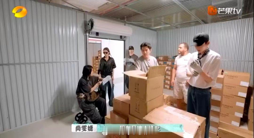 内娱干活综艺有样板了巴黎合伙人名场面巴黎合伙人 《巴黎合伙人》是把“实干”刻进D