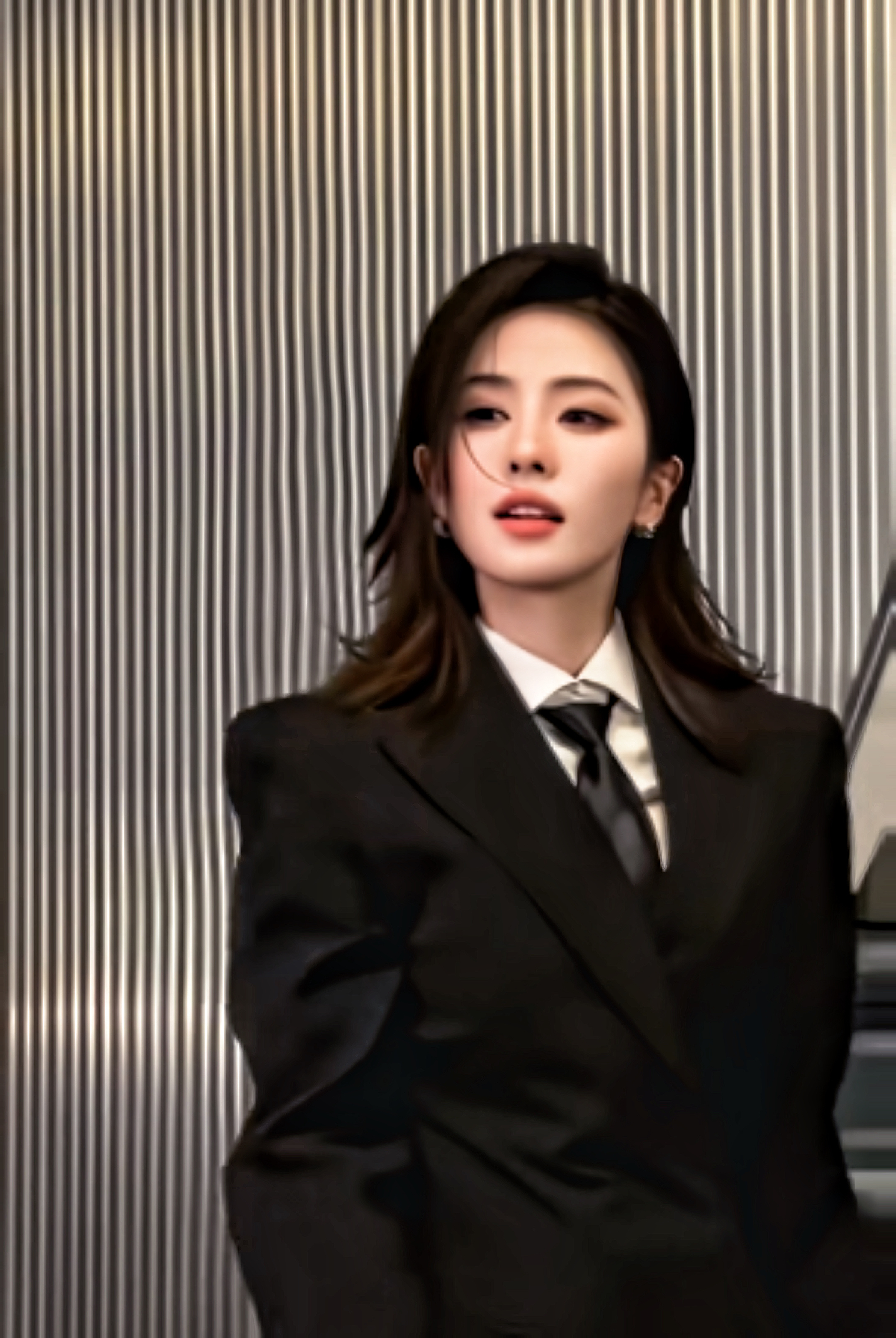 李佩仪告诉我们脚步太快是对比出来的《唐宫奇案》开播招商18广破纪录拉新进年榜速度