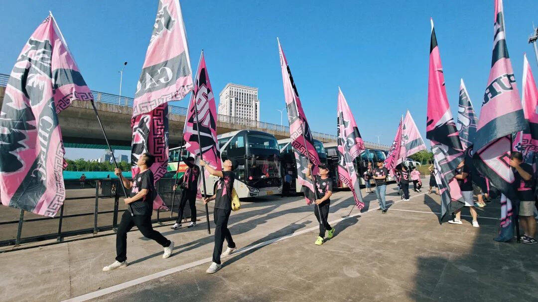 赣超南昌队VS新余队0比0 【 在南昌带回一分，新余队恰噶！】随着哨声吹响202