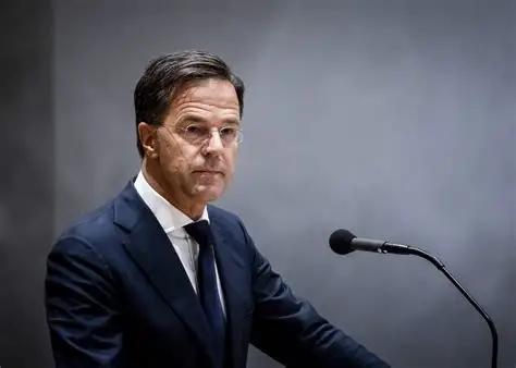 谁怂谁输！北约 公开宣布与中国为敌，7月6日，北约秘书长吕特 公开挑衅和抹黑中国