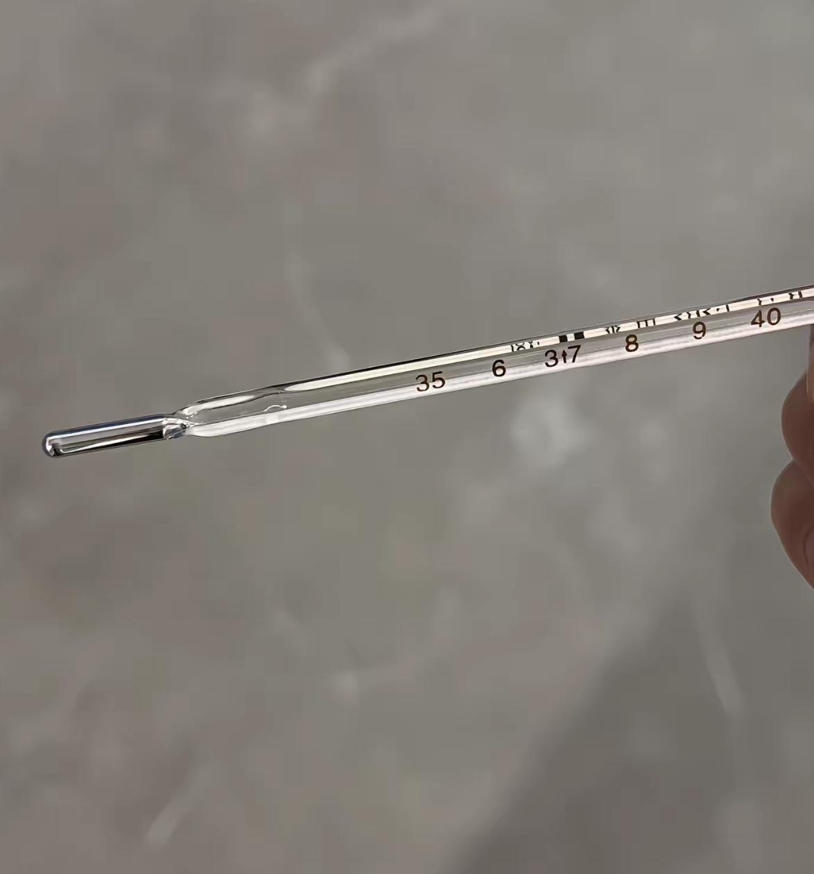 陪伴我们几代人的
水银温度计和水银血压计
将于2026年1月1日起不再生产售卖