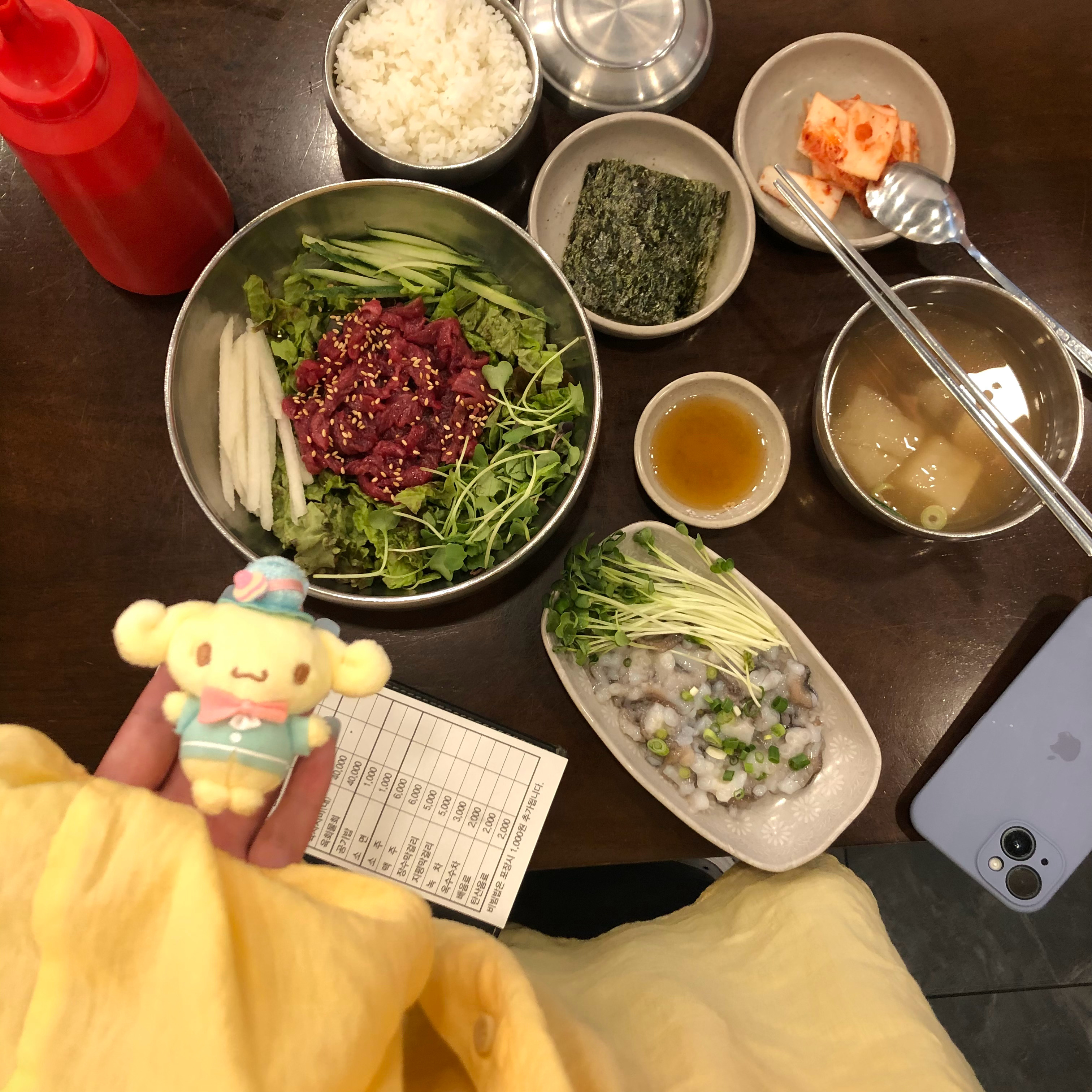 品鉴富村生牛肉活章鱼中 