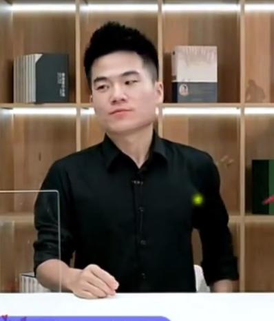 笑晕了，董宇辉直播间终于卖车厘子了，他却说车厘子品质不行，还告诉大家收到的车厘子