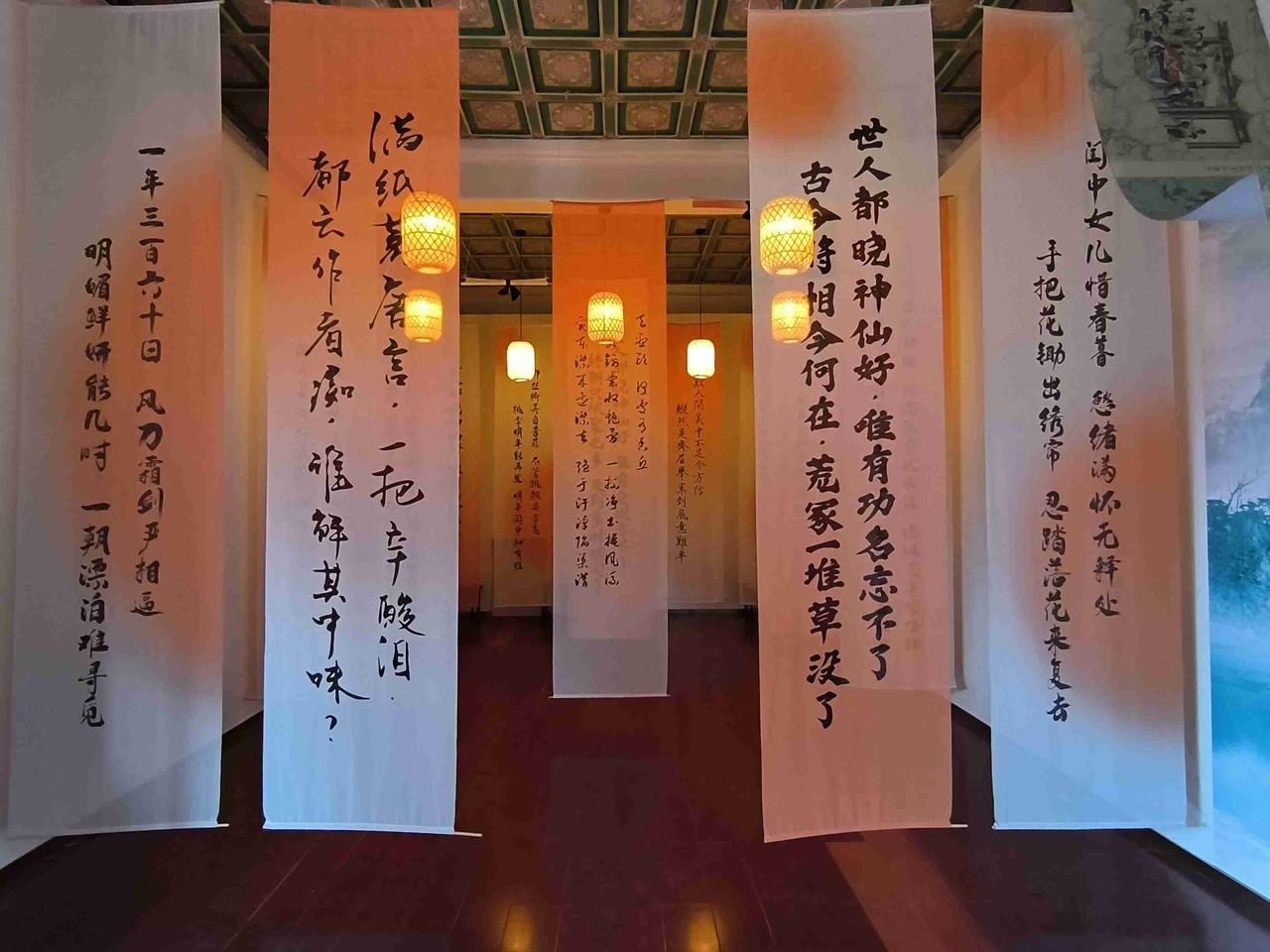 我的今日状态：😎自信酷炫
我这里的天气：☀️晴天