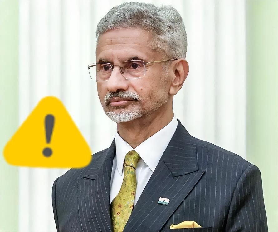 现在连印度都敢跳到台前频频发声了？
 
这事儿听着真让人火大。
 
最近印度外长