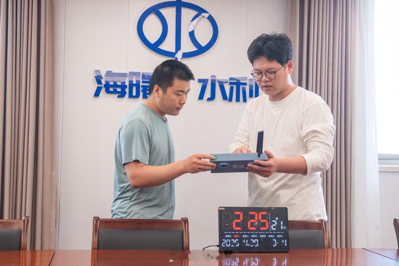 宁波海曙山洪入户报警器守护山区百姓平安 近日，宁波海曙区水利局为章水镇、横街镇、